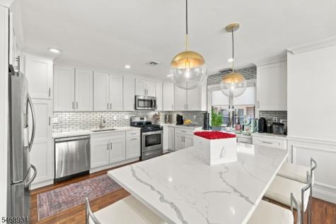 6 Azalea Drive E Wallington NJ 07057