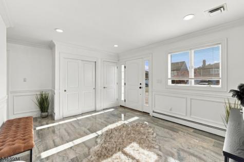 6 Azalea Drive E Wallington NJ 07057