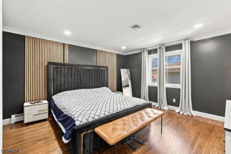 6 Azalea Drive E Wallington NJ 07057