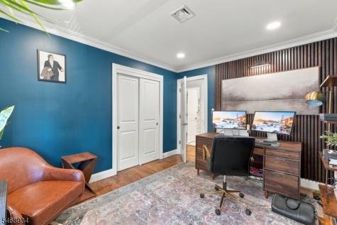 6 Azalea Drive E Wallington NJ 07057