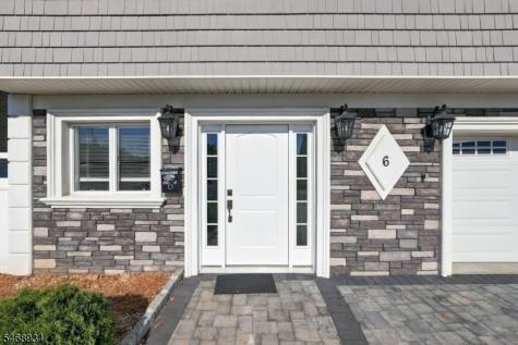 6 Azalea Drive E Wallington NJ 07057