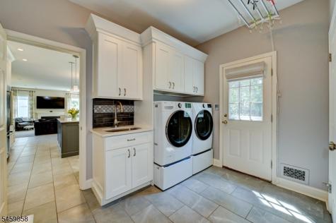 43 Bernard Street Branchburg NJ 08876