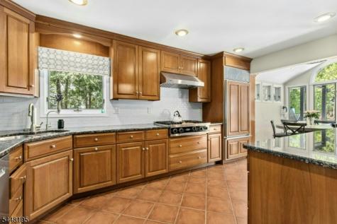 356 Longview Drive Mountainside NJ 07092