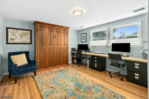 356 Longview Drive Mountainside NJ 07092