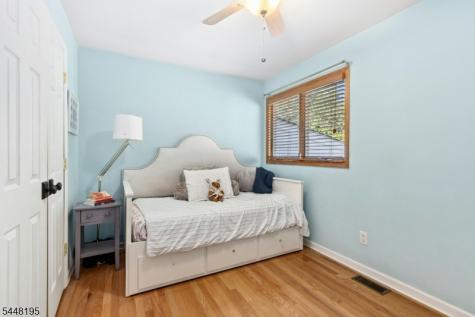 356 Longview Drive Mountainside NJ 07092