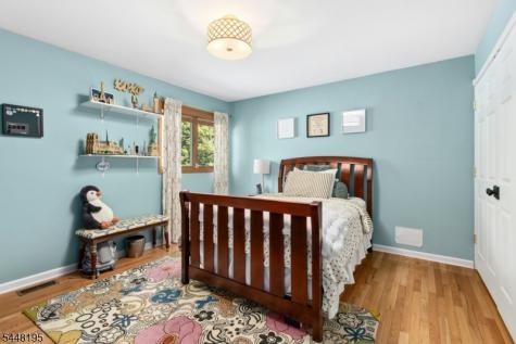 356 Longview Drive Mountainside NJ 07092