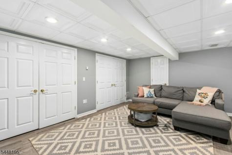 356 Longview Drive Mountainside NJ 07092
