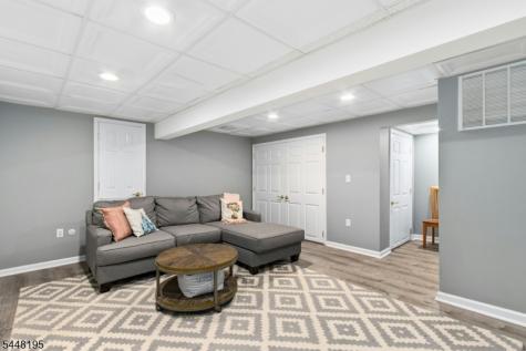 356 Longview Drive Mountainside NJ 07092