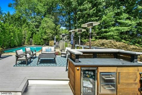 356 Longview Drive Mountainside NJ 07092