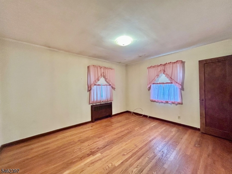 222 Terrace Avenue Lodi NJ 07644