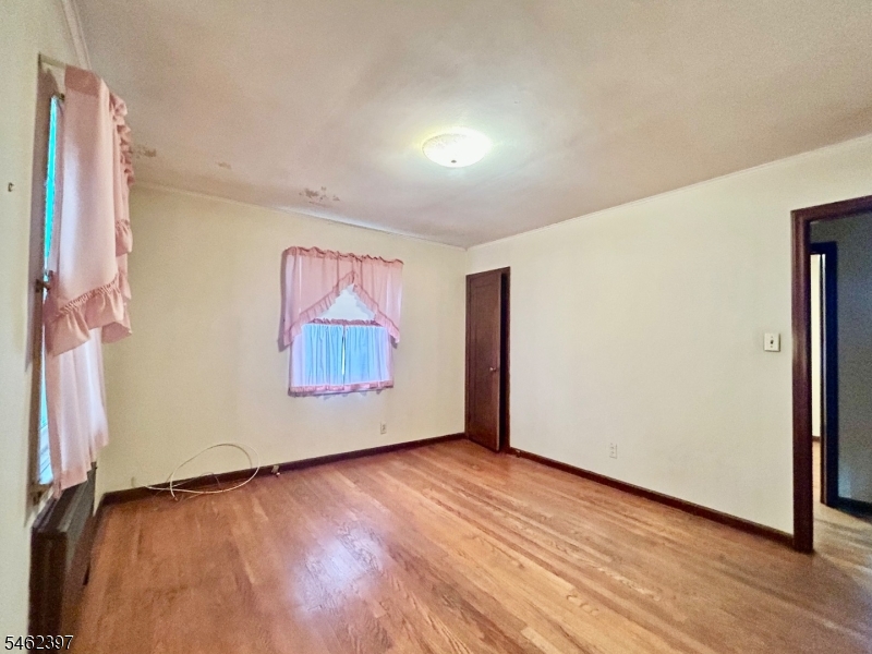 222 Terrace Avenue Lodi NJ 07644