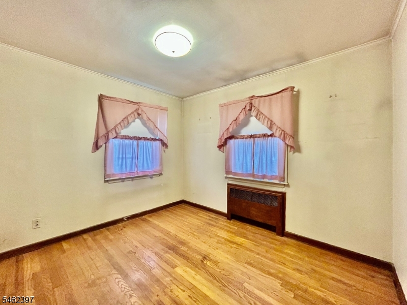 222 Terrace Avenue Lodi NJ 07644