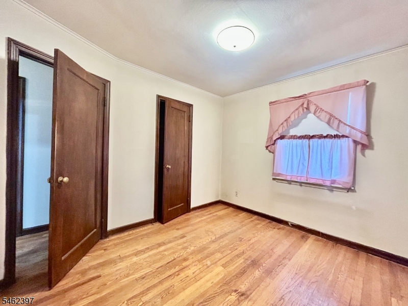 222 Terrace Avenue Lodi NJ 07644