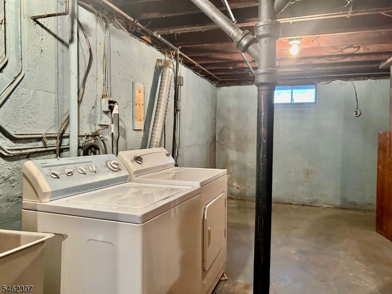 222 Terrace Avenue Lodi NJ 07644