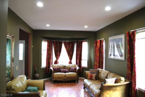 692 Skyline Drive Jefferson NJ 07849