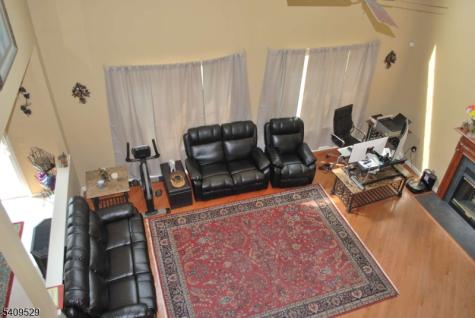692 Skyline Drive Jefferson NJ 07849