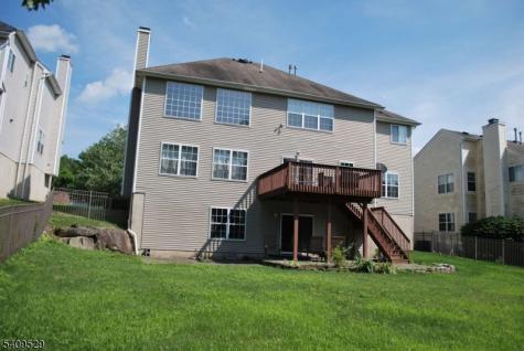 692 Skyline Drive Jefferson NJ 07849