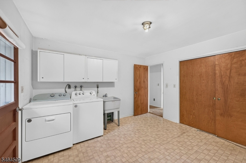 444 Vanderveer Road Bridgewater NJ 08807