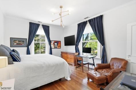 21 Franklin Place Morristown NJ 07960