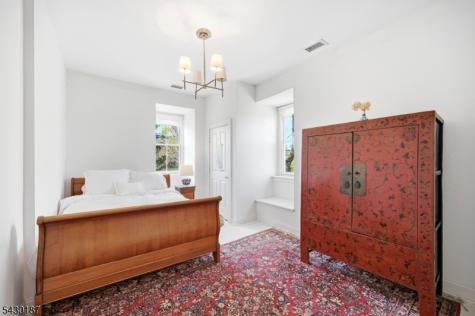 21 Franklin Place Morristown NJ 07960