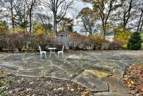 7 Jefferson Place Wayne NJ 07470