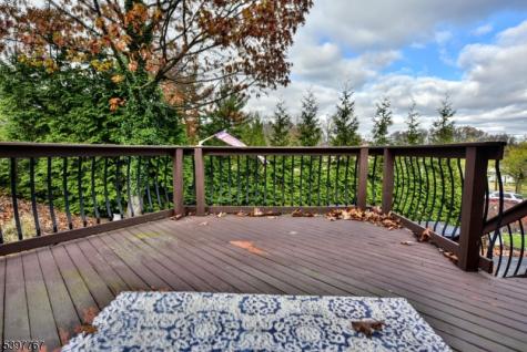 7 Jefferson Place Wayne NJ 07470