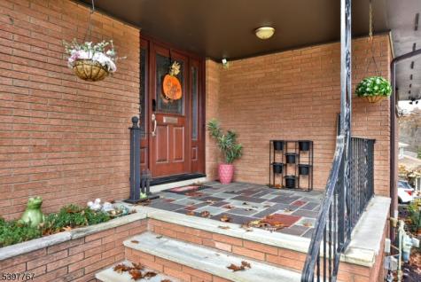 7 Jefferson Place Wayne NJ 07470