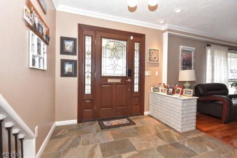7 Jefferson Place Wayne NJ 07470