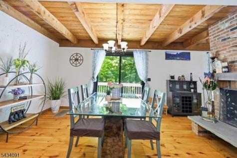 35 Mockingbird Allamuchy NJ 07840