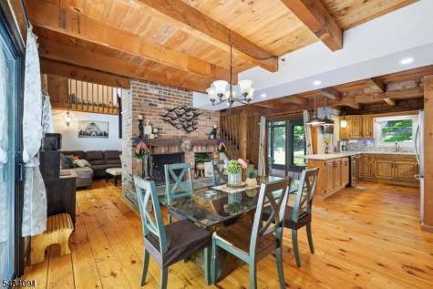 35 Mockingbird Allamuchy NJ 07840