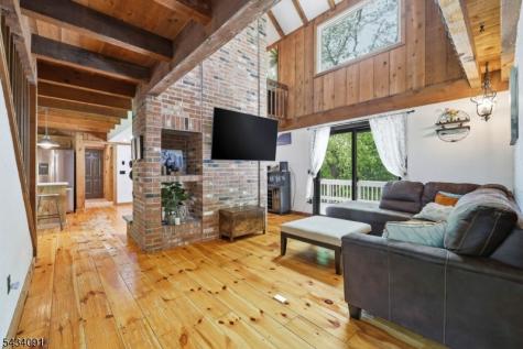 35 Mockingbird Allamuchy NJ 07840