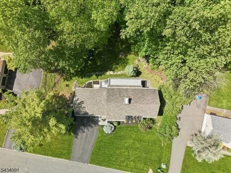 35 Mockingbird Allamuchy NJ 07840