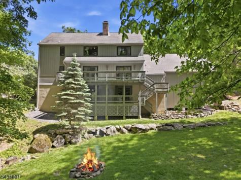 35 Mockingbird Allamuchy NJ 07840