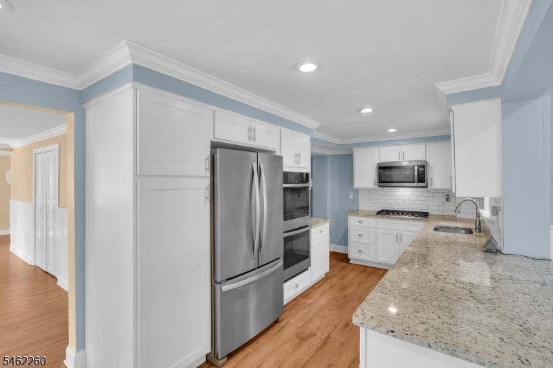 23 Evergreen Avenue Springfield NJ 07081