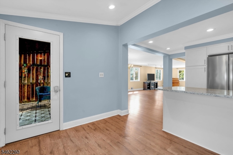 23 Evergreen Avenue Springfield NJ 07081