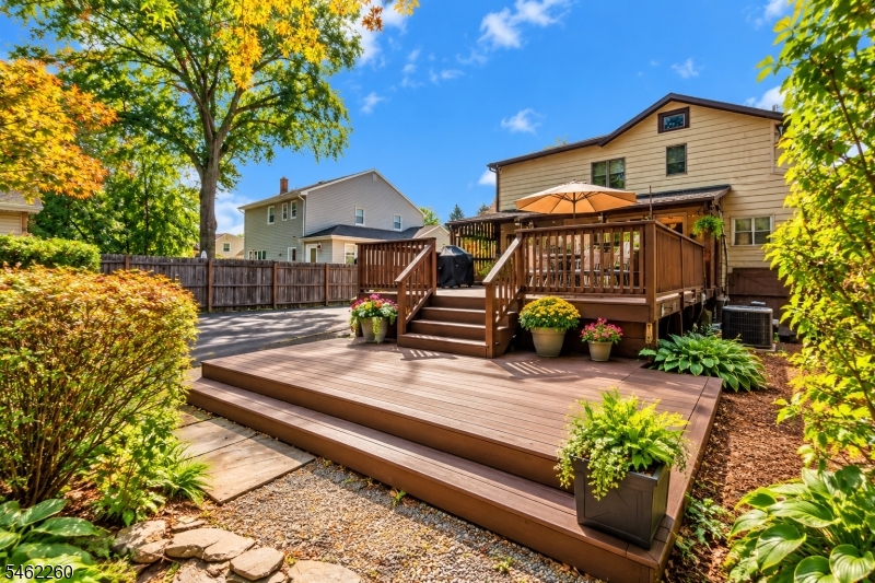 23 Evergreen Avenue Springfield NJ 07081