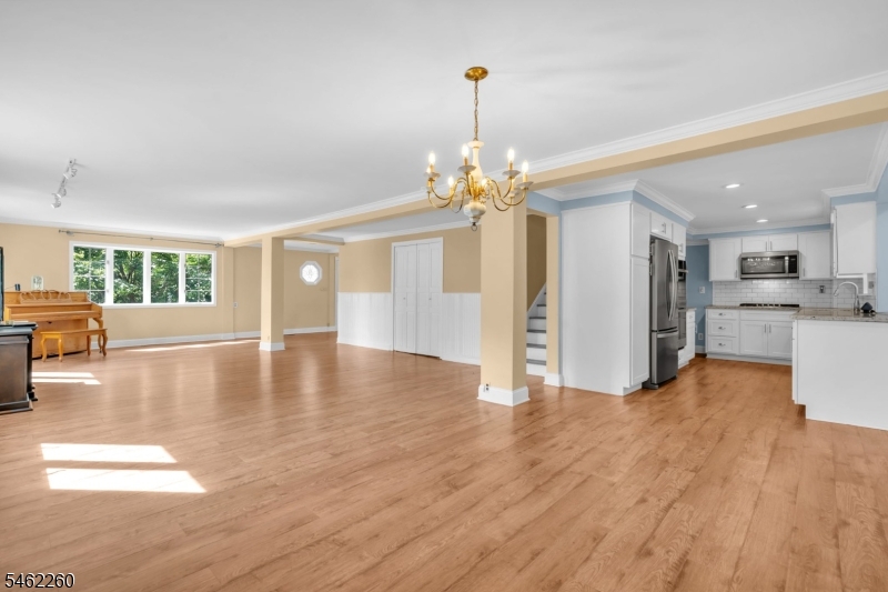 23 Evergreen Avenue Springfield NJ 07081
