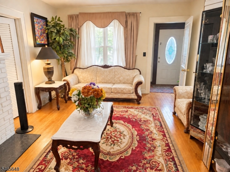 74 Rollinson Street West Orange NJ 07052