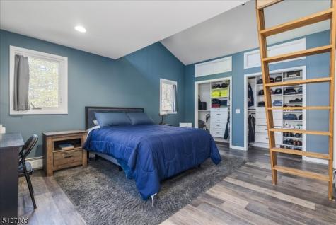 919 Potters Road Stillwater NJ 07860