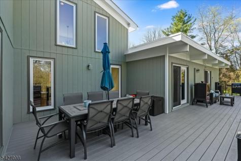 919 Potters Road Stillwater NJ 07860