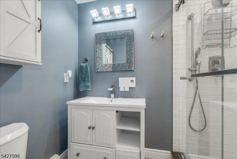 919 Potters Road Stillwater NJ 07860