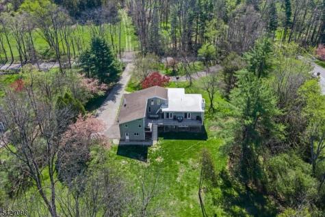 919 Potters Road Stillwater NJ 07860