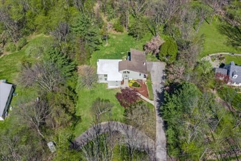 919 Potters Road Stillwater NJ 07860