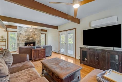 919 Potters Road Stillwater NJ 07860
