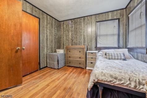 44 Terhune Avenue Passaic NJ 07055