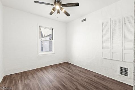 43 W 43rd Street Bayonne NJ 07002