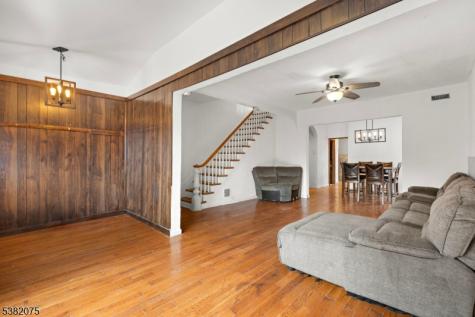 43 W 43rd Street Bayonne NJ 07002