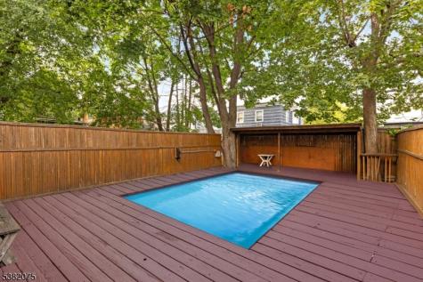 43 W 43rd Street Bayonne NJ 07002