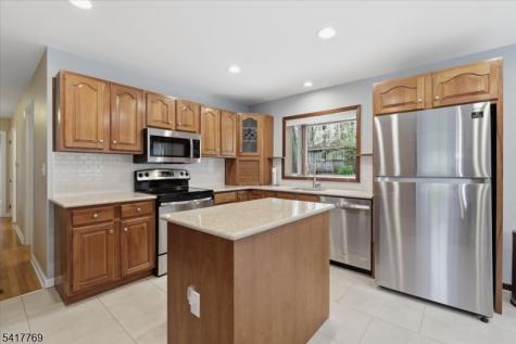 9 Henderson Hill Road Union NJ 08827