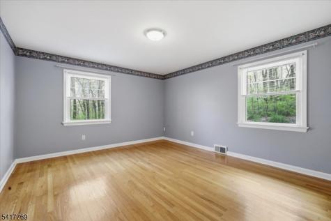 9 Henderson Hill Road Union NJ 08827